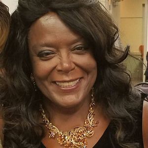 Meet your Posher, Phyllis